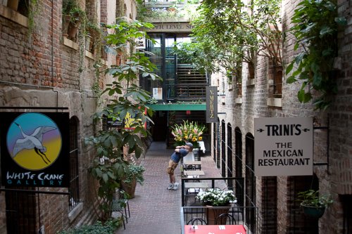 OldMarket_2008-07-11_IMG_0195